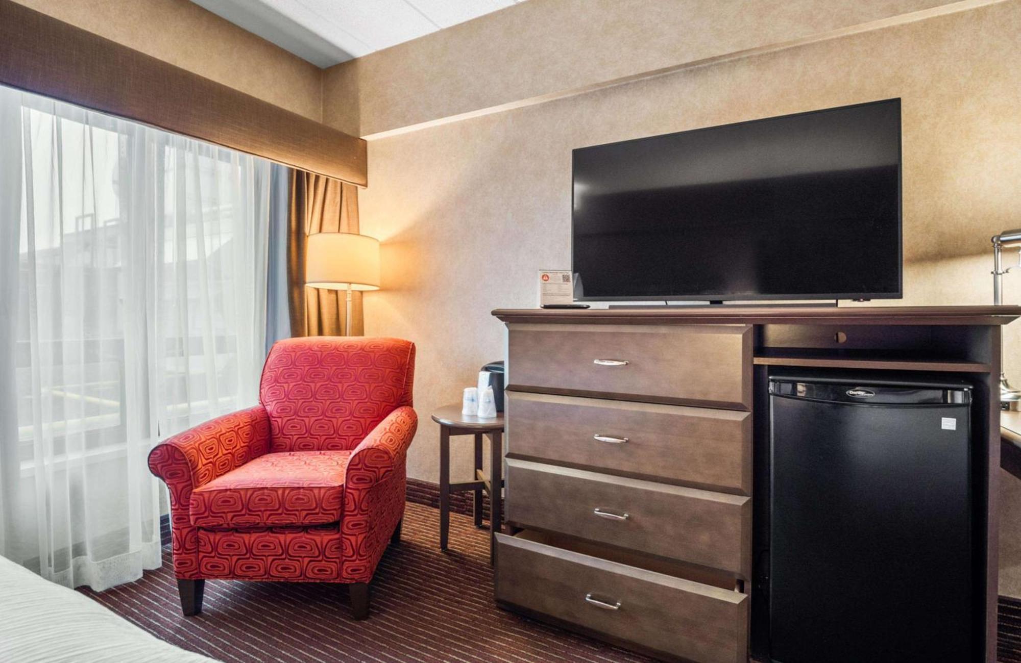 Best Western Plus Cairn Croft Hotel Niagara Falls Exterior photo