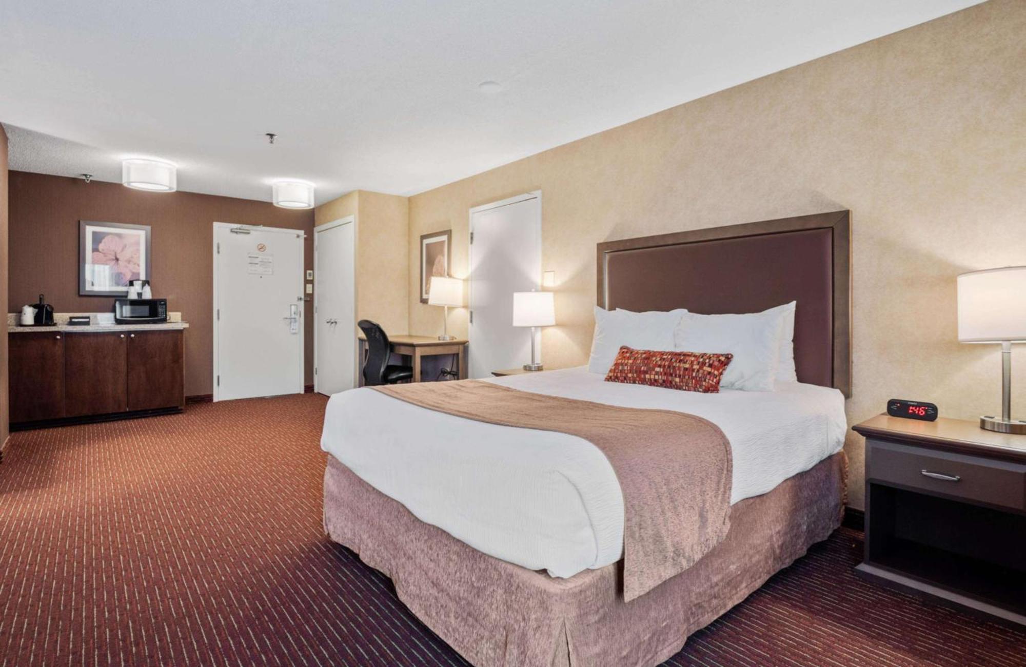 Best Western Plus Cairn Croft Hotel Niagara Falls Exterior photo