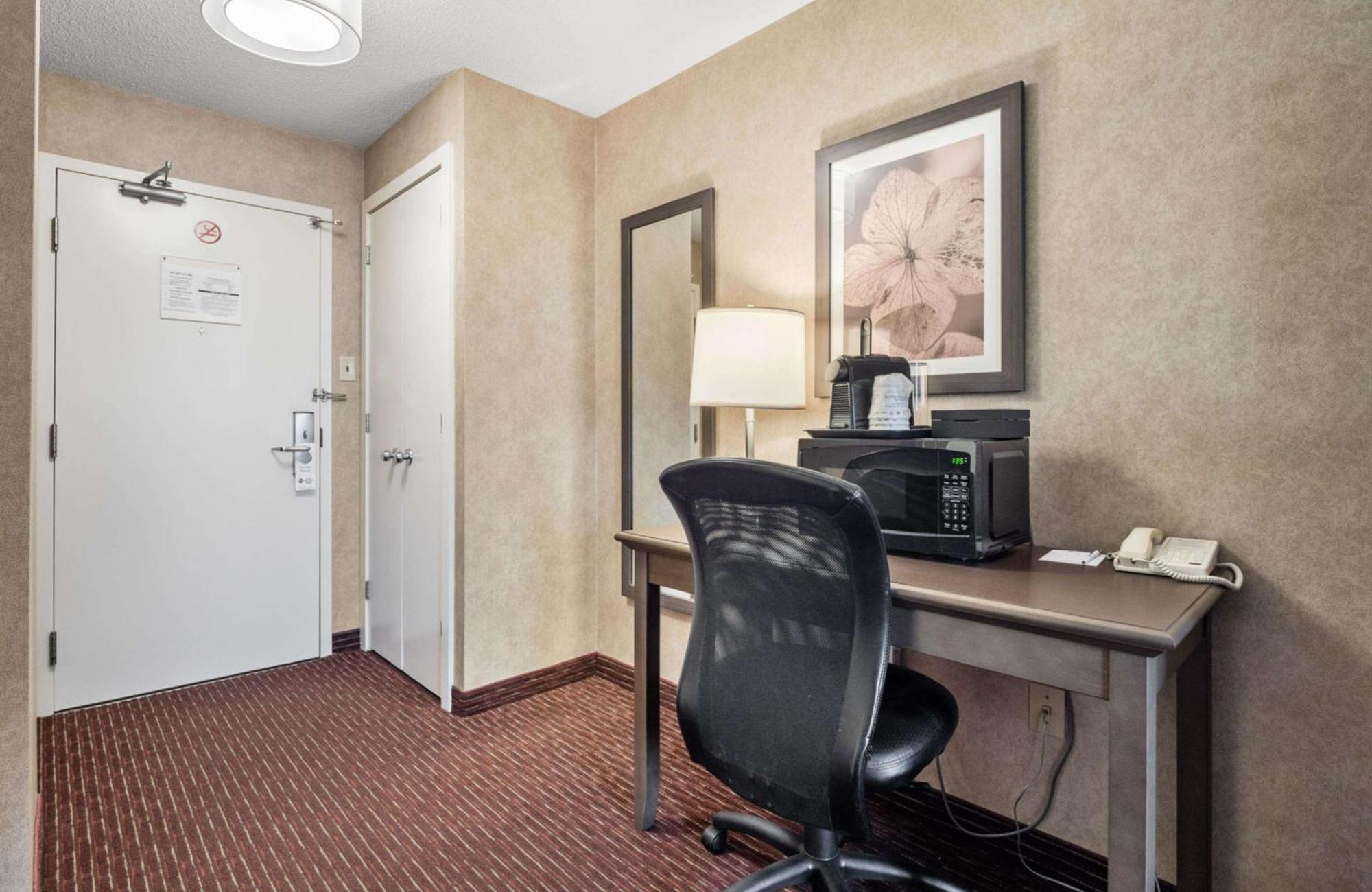 Best Western Plus Cairn Croft Hotel Niagara Falls Exterior photo