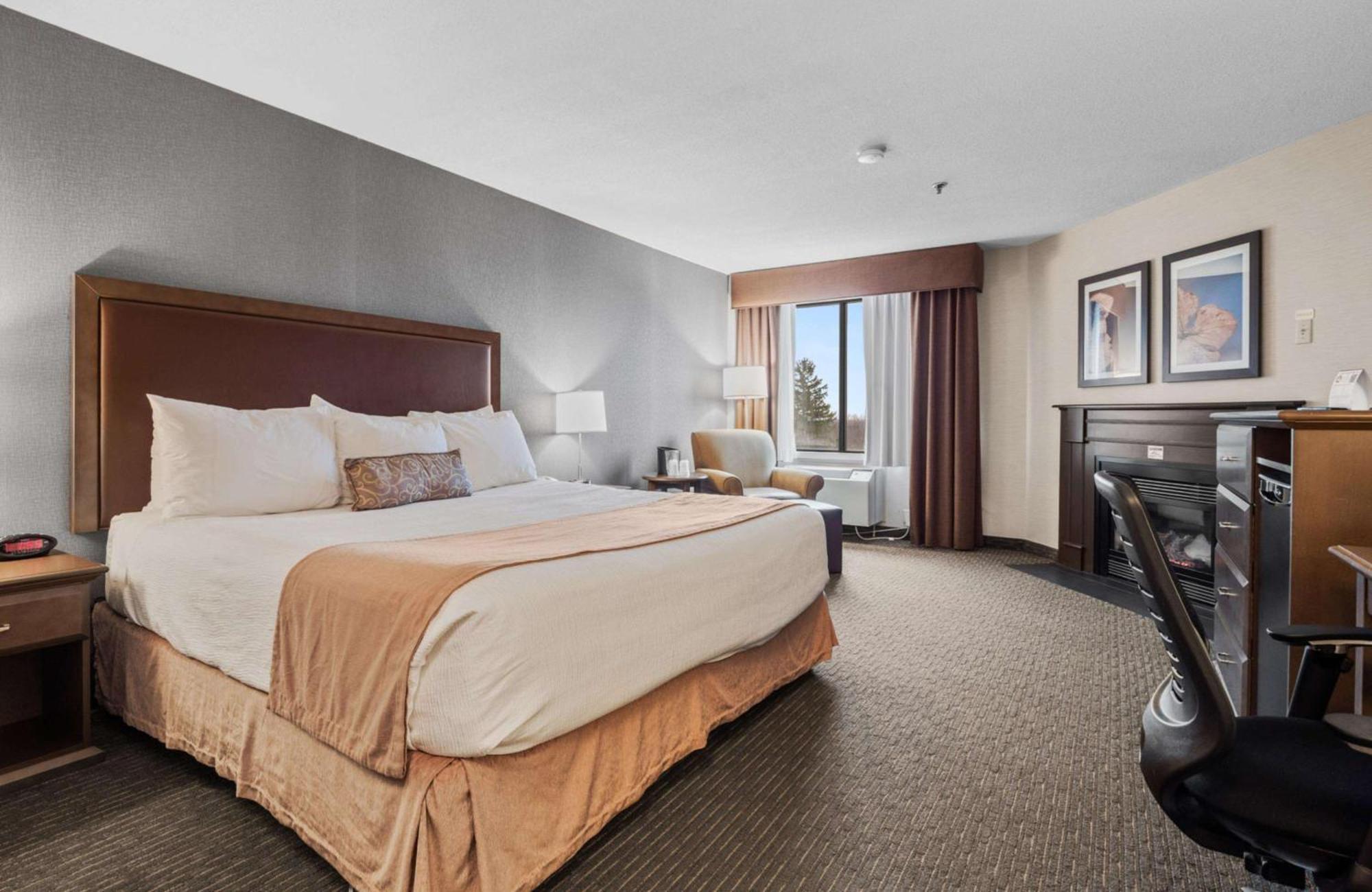 Best Western Plus Cairn Croft Hotel Niagara Falls Exterior photo