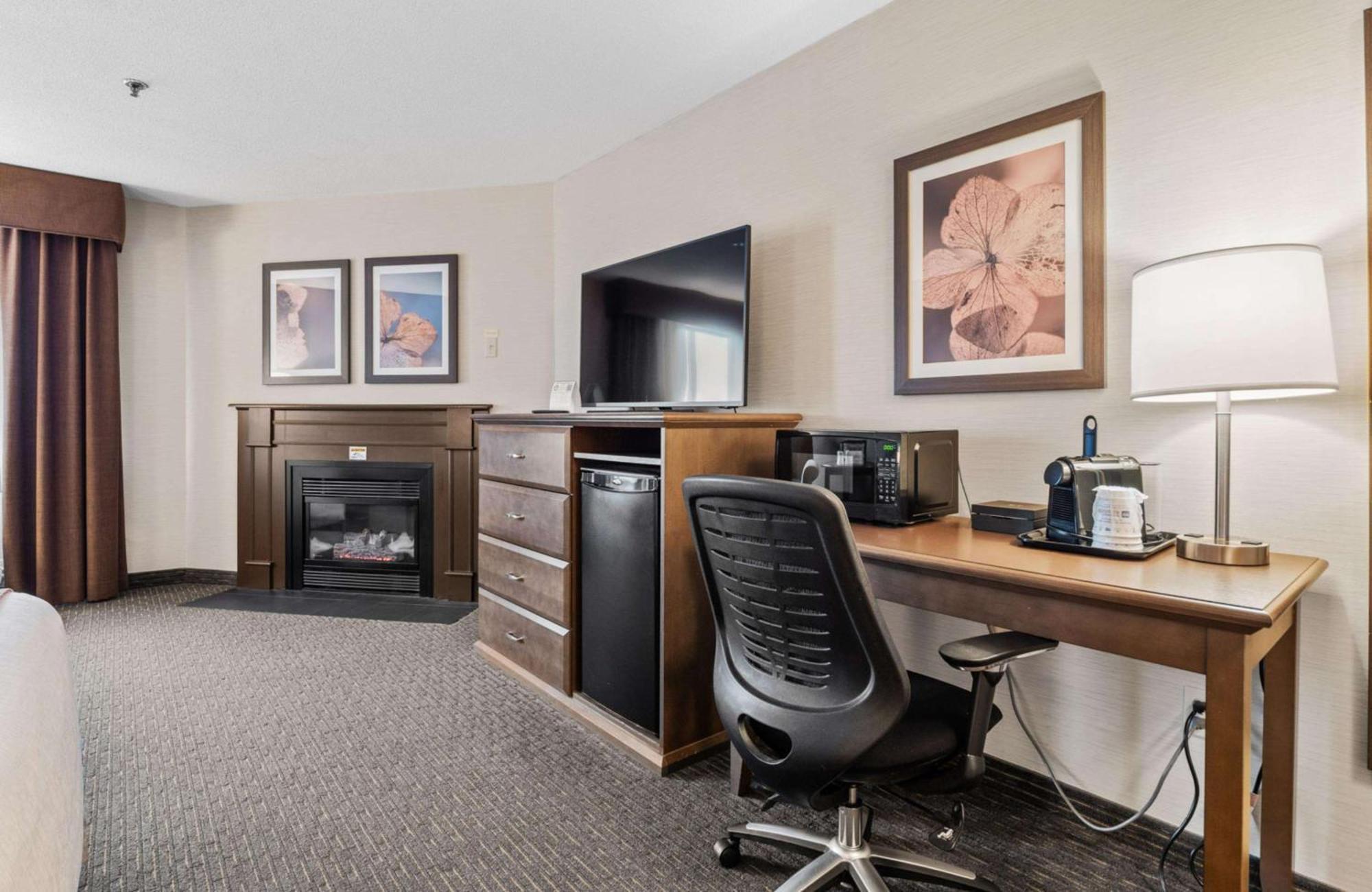 Best Western Plus Cairn Croft Hotel Niagara Falls Exterior photo