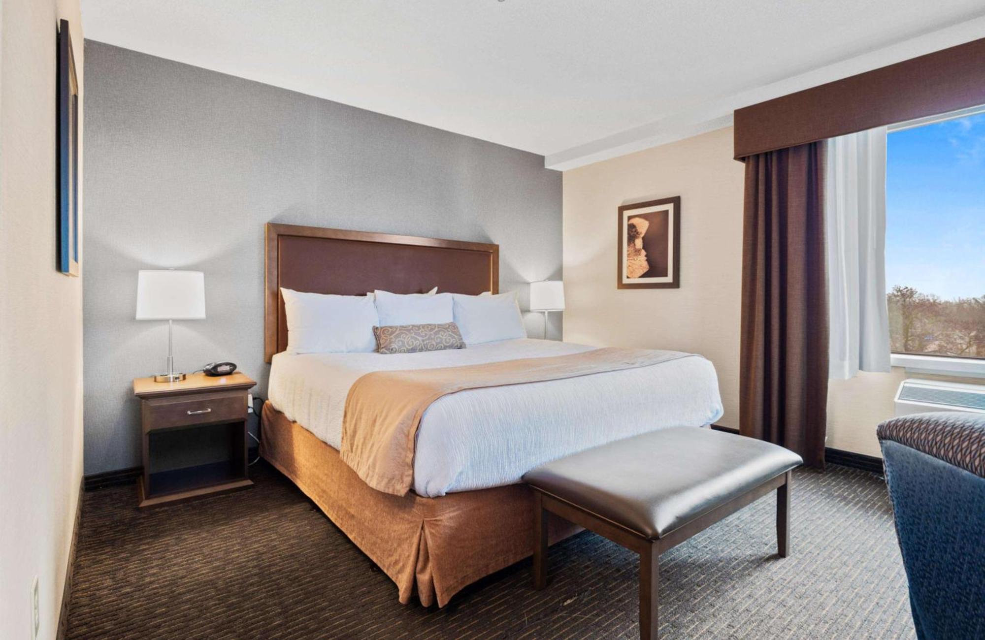 Best Western Plus Cairn Croft Hotel Niagara Falls Exterior photo