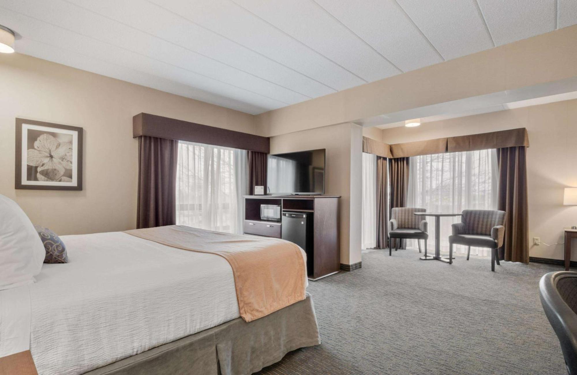 Best Western Plus Cairn Croft Hotel Niagara Falls Exterior photo