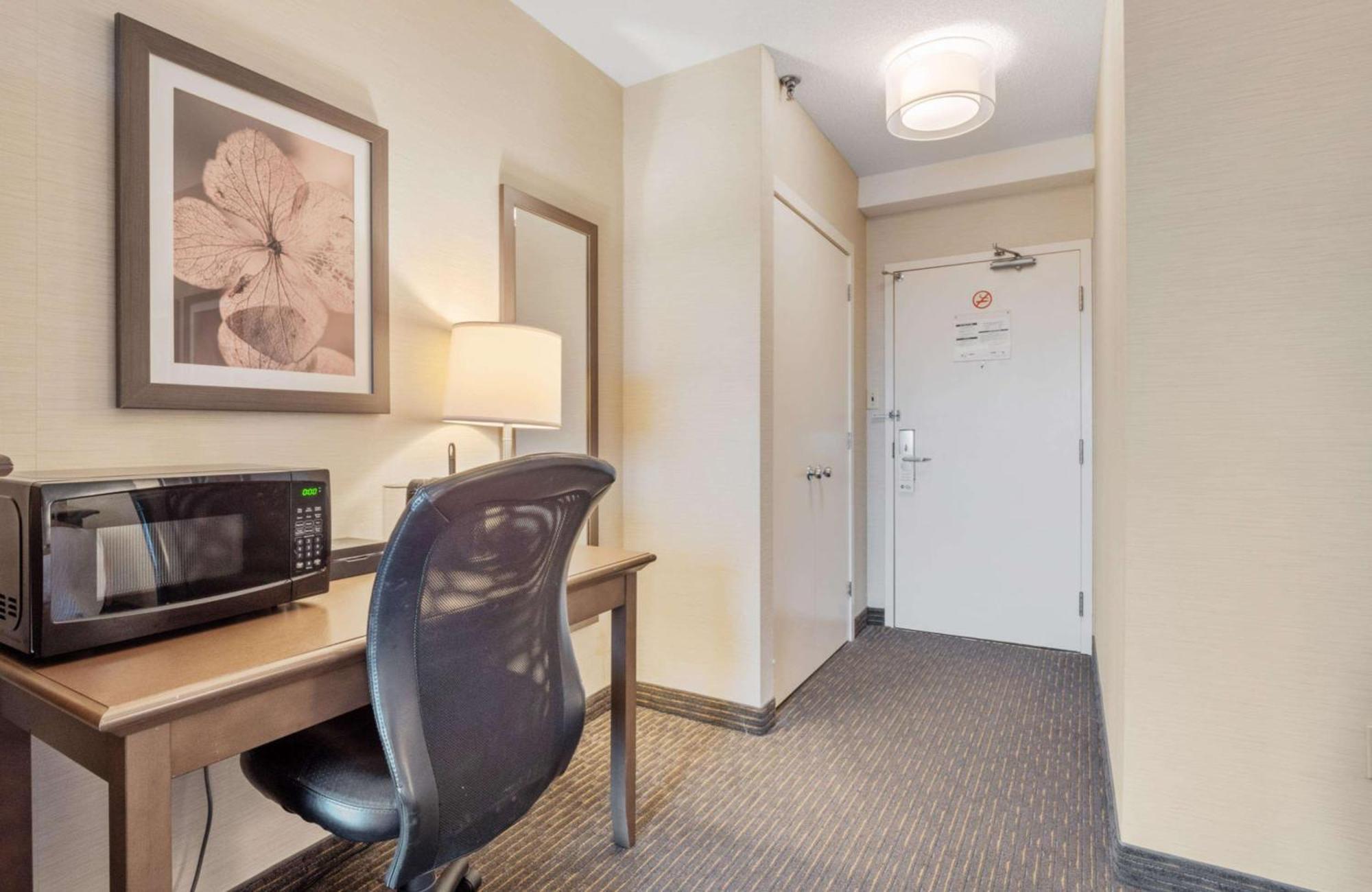 Best Western Plus Cairn Croft Hotel Niagara Falls Exterior photo