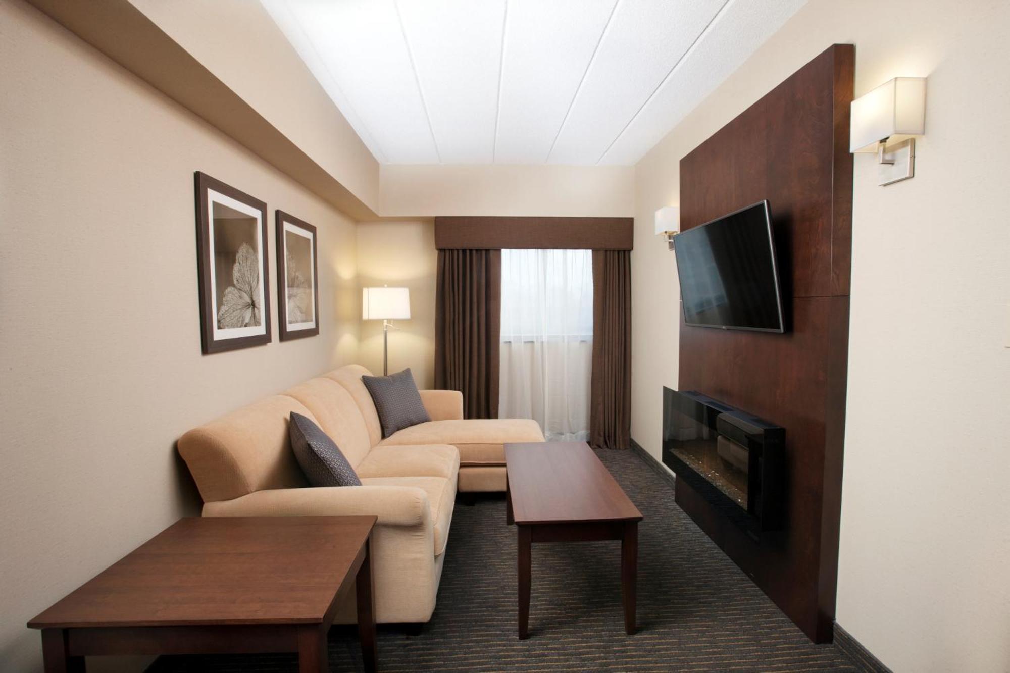 Best Western Plus Cairn Croft Hotel Niagara Falls Exterior photo